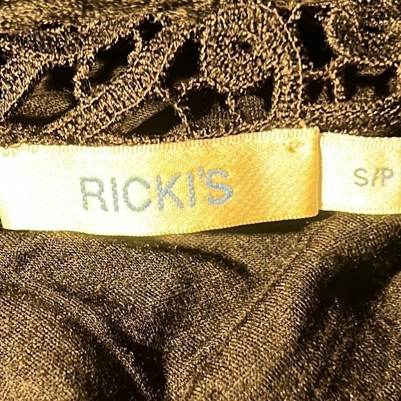 Sale Rickis Women’s Tank Top S Black Embroidered Lace Neckline - Picture 8 of 13